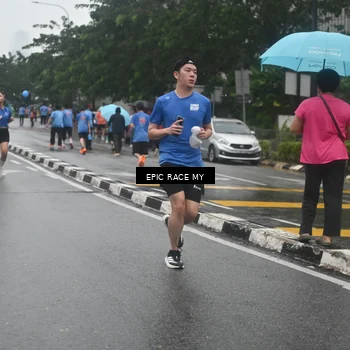Runner Photo 7746741