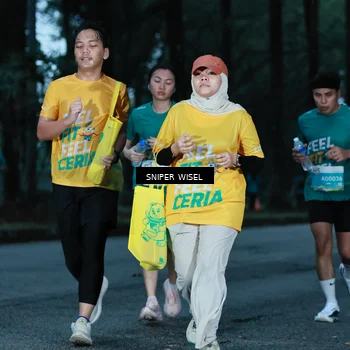 Runner Photo 7746765