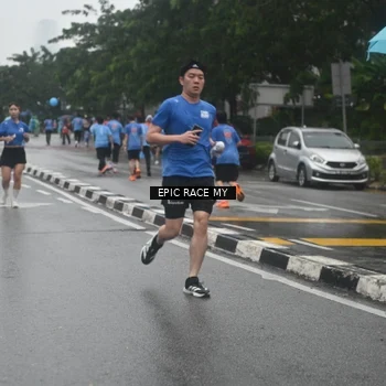 Runner Photo 7746772