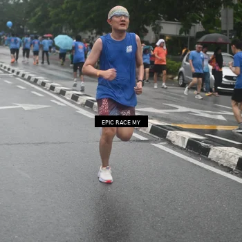 Runner Photo 7746775