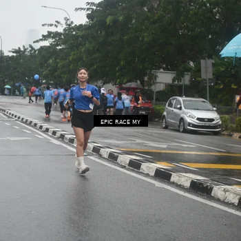 Runner Photo 7746776