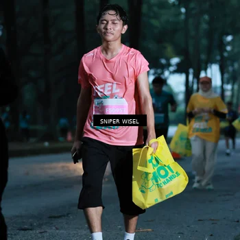 Runner Photo 7746779