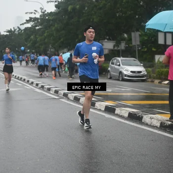 Runner Photo 7746780