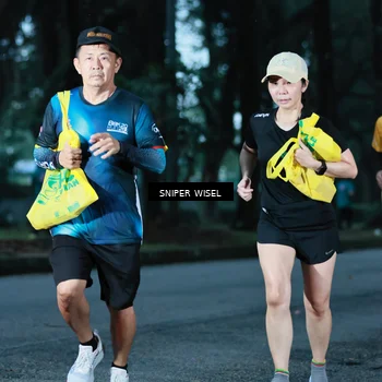 Runner Photo 7746797