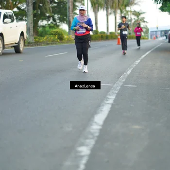 Runner Photo 7746807