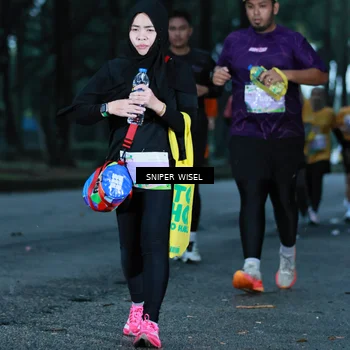 Runner Photo 7746822