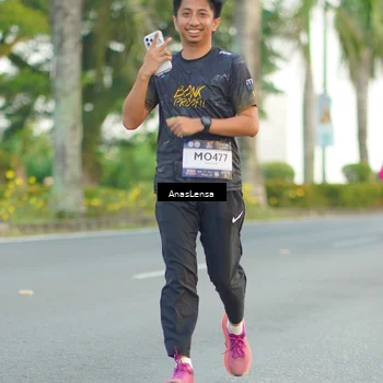 Runner Photo 7746835