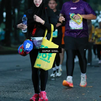 Runner Photo 7746839