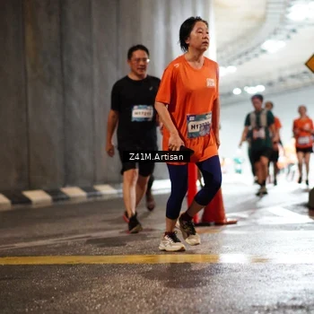 Runner Photo 7746842