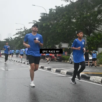 Runner Photo 7746855