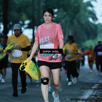 Runner Photo 7746865