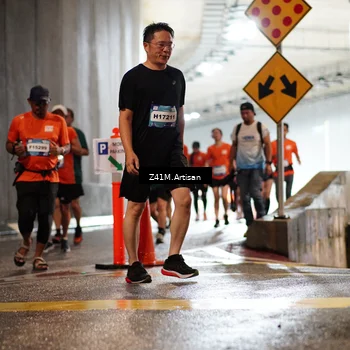 Runner Photo 7746868