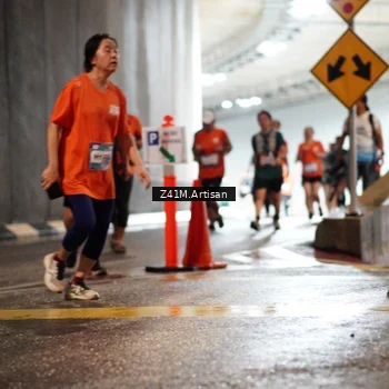 Runner Photo 7746877