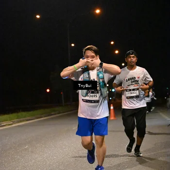 Runner Photo 7746891