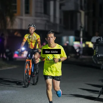 Runner Photo 7746900