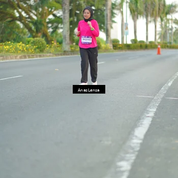 Runner Photo 7746911