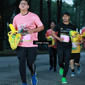Runner Photo 7746939