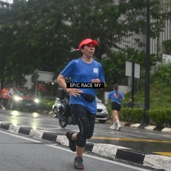 Runner Photo 7746944