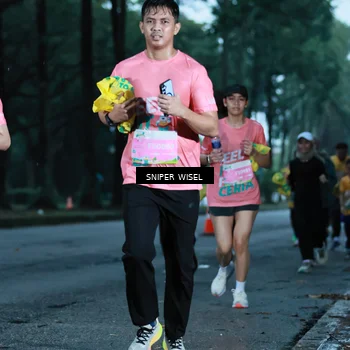 Runner Photo 7746969