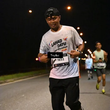 Runner Photo 7746970