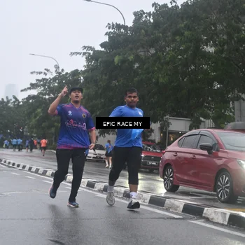 Runner Photo 7746979