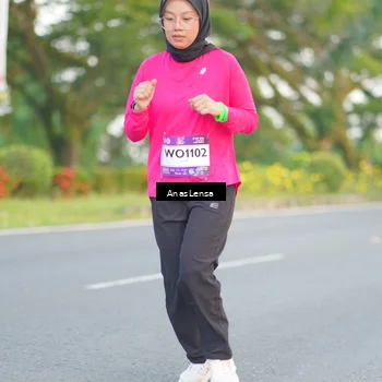 Runner Photo 7746985