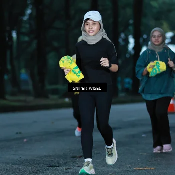 Runner Photo 7746988