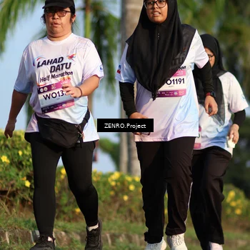 Runner Photo 7747030