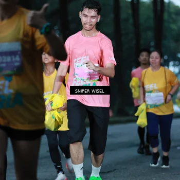 Runner Photo 7747035