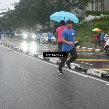 Runner Photo 7747041