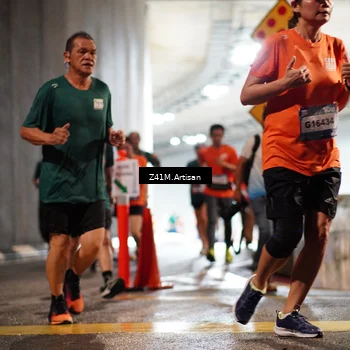 Runner Photo 7747045