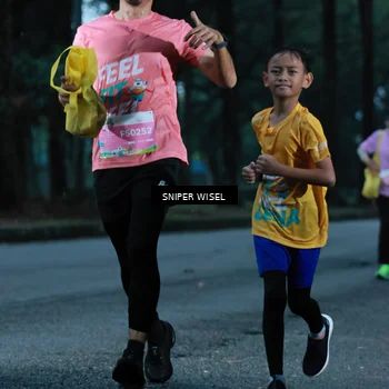 Runner Photo 7747063