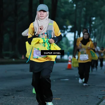 Runner Photo 7747065