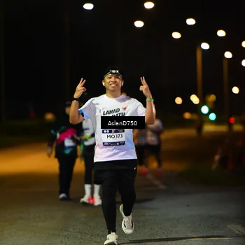 Runner Photo 7747081