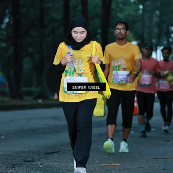 Runner Photo 7747086
