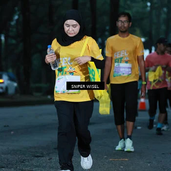Runner Photo 7747101