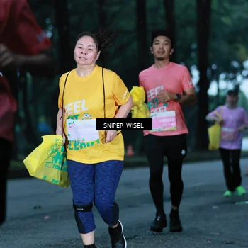 Runner Photo 7747116
