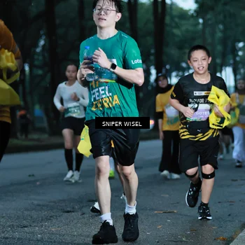 Runner Photo 7747129