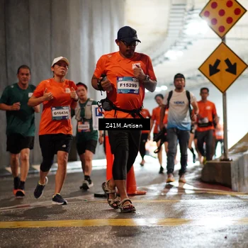 Runner Photo 7747130