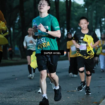 Runner Photo 7747134