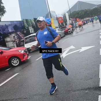 Runner Photo 7747135