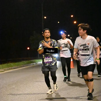 Runner Photo 7747148