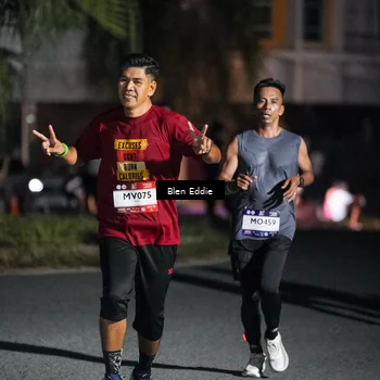 Runner Photo 7747156