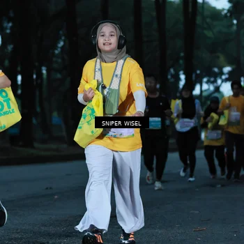 Runner Photo 7747163