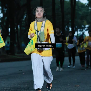Runner Photo 7747172