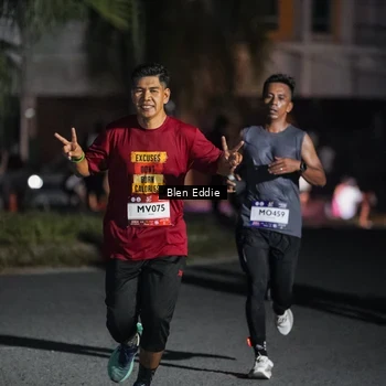 Runner Photo 7747179