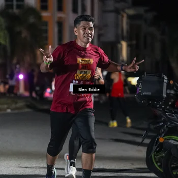 Runner Photo 7747196