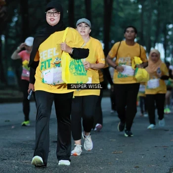 Runner Photo 7747221