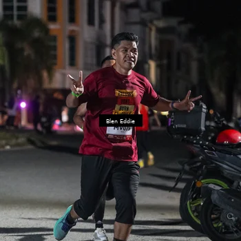 Runner Photo 7747244