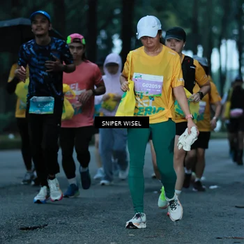 Runner Photo 7747257